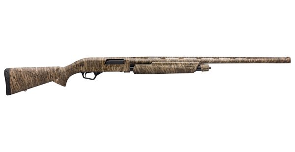 SXP Waterfowl Hunter 20 Gauge Pump-Action Shotgun with 28 inch Barrel and Mossy Oak Bottomland Camo Finish